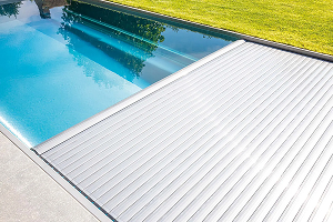 Slatted pool covers